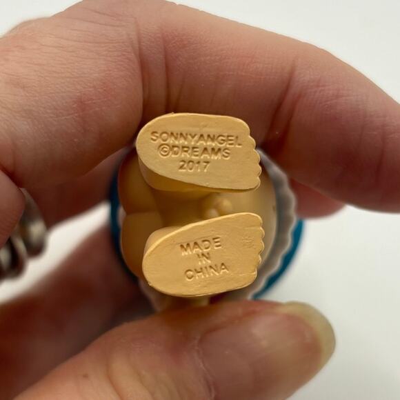 Sonny Angel Authentic Rainbow, Limited Edition Sky Series Mini Figurine - NEW - Picture 5 of 5